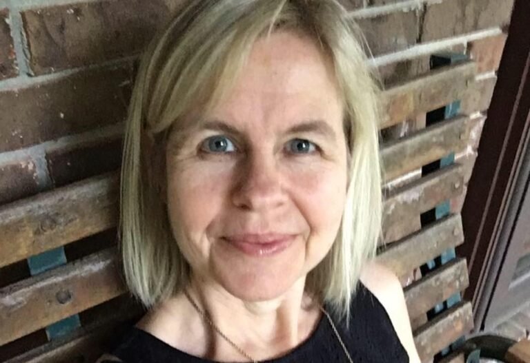 Deborah Dubois: Inspiring Leadership in Nonprofit Housing Assistance deborah dubois