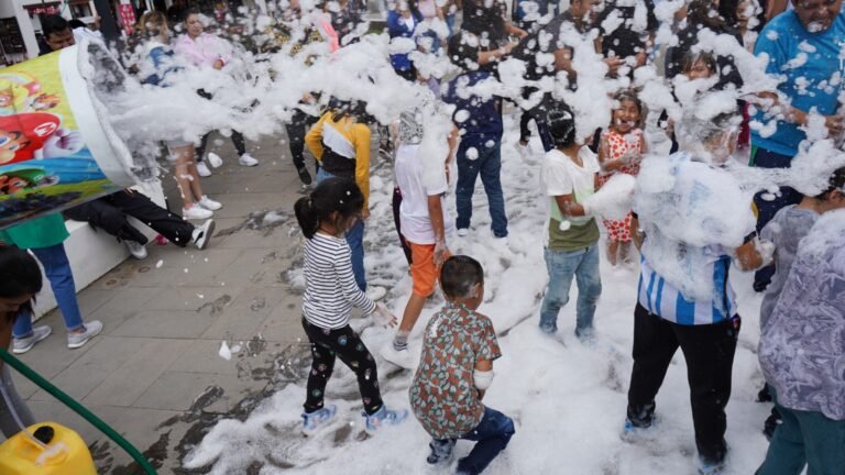 carnaval 2025 ecuador